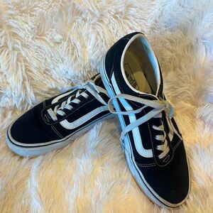Vans Skate Tennis Shoe Women Size 9